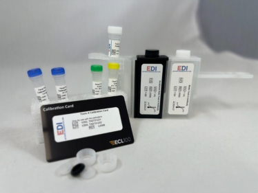 cl0827-reagents-blur-background