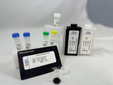 cl0828-reagents-blur-background